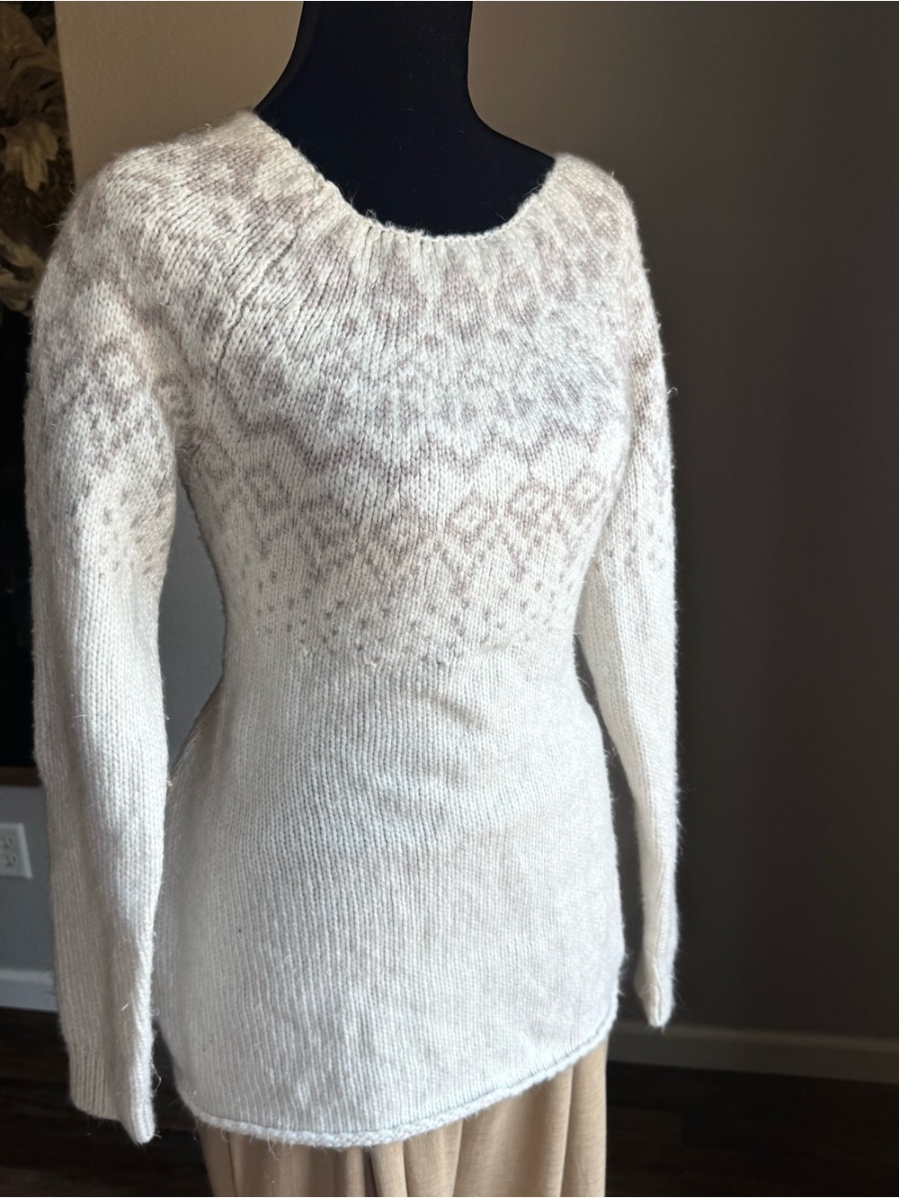 Sonoma Cream Crewneck Sweater with Subtle Nordic Yoke